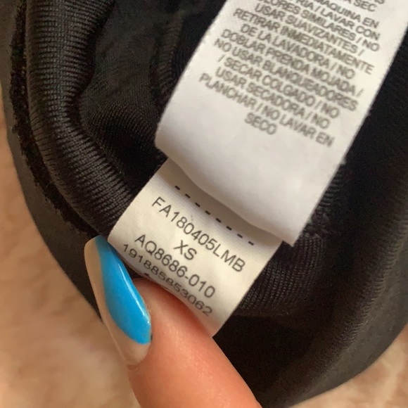 XS Nike sports bra - Picture 3 of 3